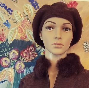 NWOT Classic French Beret